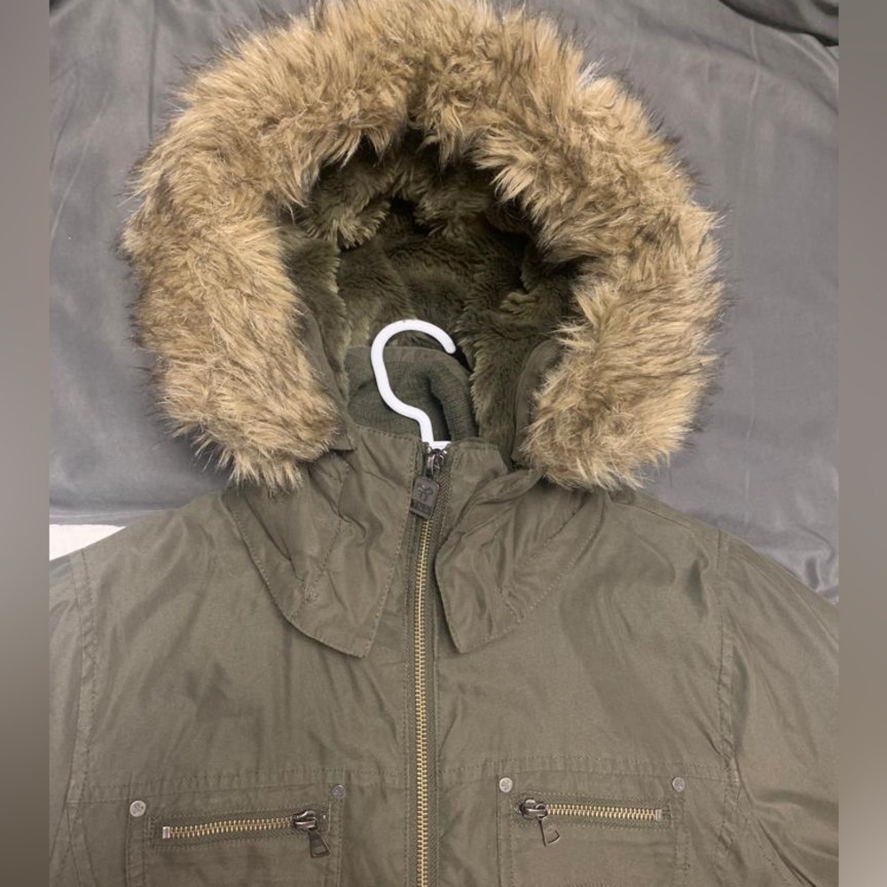 TNA Coat - Picture 3 of 4